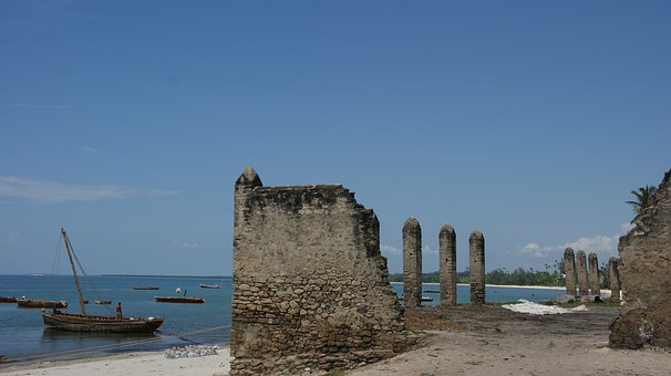 Plan Your Holidays and Visit Best Places in Ghana