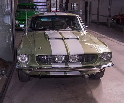 Eight Essential Auto Insurance Coverage Options That Deserve Consideration