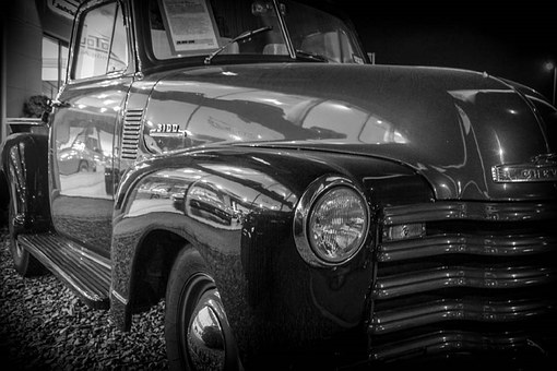 Vehicle Features Can Help Consumers Obtain Cheap Auto Insurance