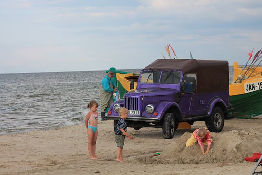 Selling to auto salvage companies