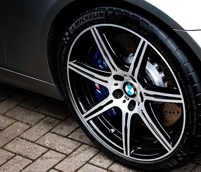 Mobile Window Tinting In Glendale And Other Az Areas: Redefining Auto Style