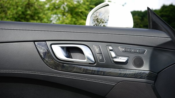 Auto Accident Attorneys: Making Your Case