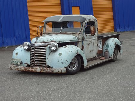 Use Free Car Insurance Quotes to Find the Right Insurance Policy