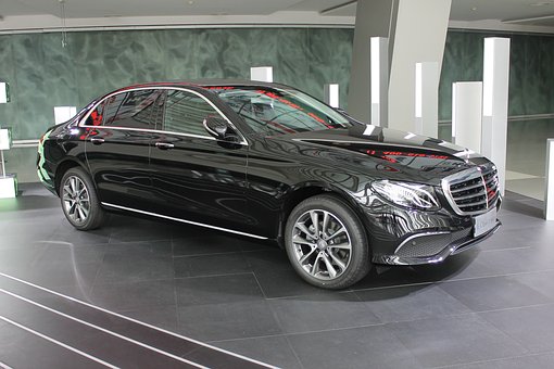 Advantages Of Buying Model Cars Online