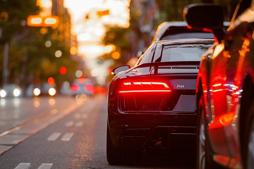 how do car insurance companies assess risk