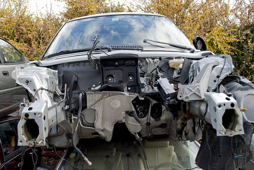 When To Look For An Auto Accident Injury Lawyer