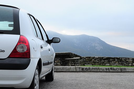 Online Auto Loans Makes Available All Sorts Of Loan Thus Helping You Reach A Decision
