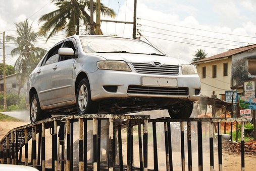 To Avoid Accidents Related To Lifts Trucks Some Precautions