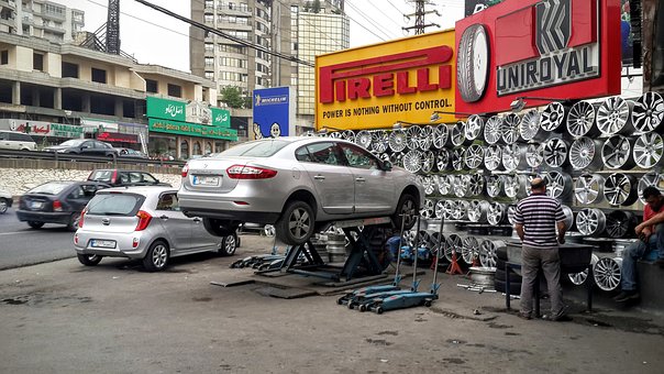 Unexpected Accidents May Be Repaired At Auto Body Shop