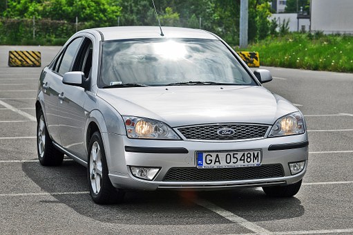 Find The Best Deals Upon Auto Body Parts Through Online Stores