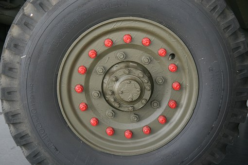 International Automobile Pieces Sold At Very Inexpensive Selling Prices