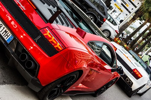 Towing (chicago) How Can You Select The Right Auto Body Shop?