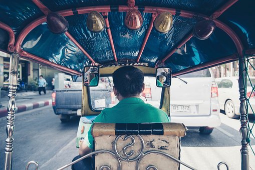 Facts About Young Drivers Automobile Insurance