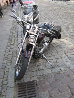 Motor Insurance For Young Drivers - Learn How To Get It