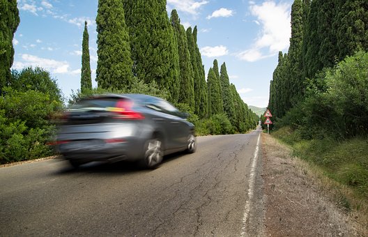 Why Go For Brands Like Bf Goodrich Tyres For Our Automobiles?