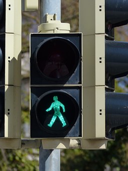 Simple Solutions On What To Do During An Automobile Breakdown