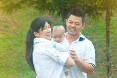 Baby Eczema – Can Organic Baby Clothes Help?