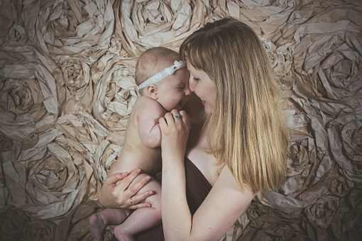 Passage To Build The Mentality Of The Baby Woman In A Optimistic Way