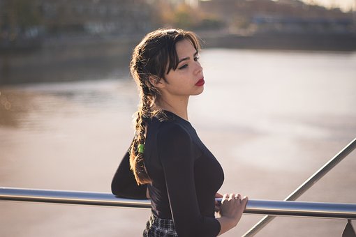 4 Hurdles To Getting A Girlfriend Back You Have To Be Aware Of