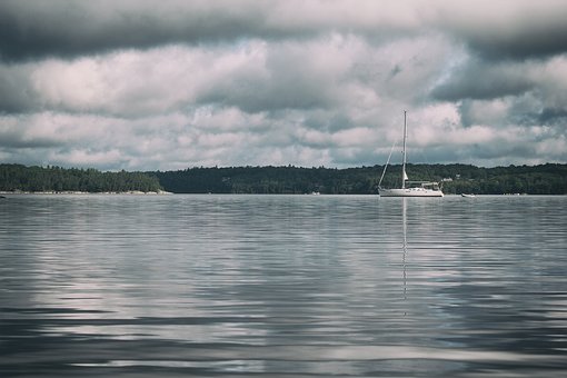 Sailing on Lake Windermere