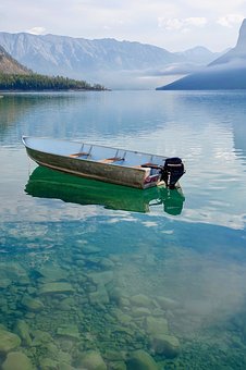 How To Repair Fiberglass Boat Floors?