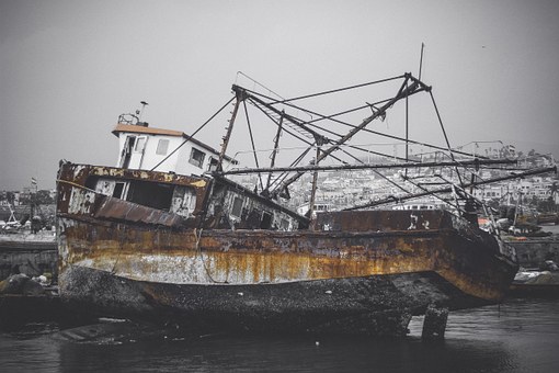 The Advantages Of Shipping By Boat