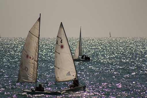 Dutch Sailing Girl Laura still sailing around the world