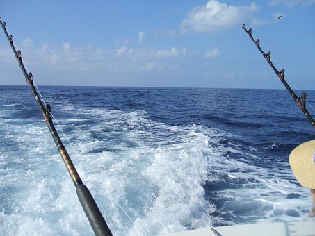 Buying The Right Boat Charger Is Important