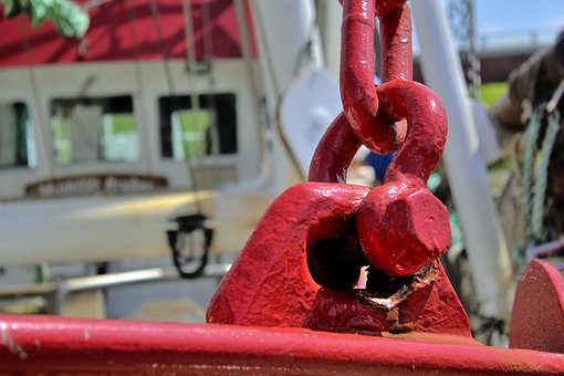 The Advantages Of Shipping By Boat