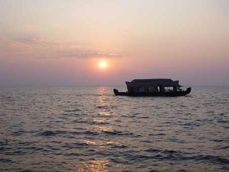 Is A Fort Lauderdale Boat Right For Your Family?