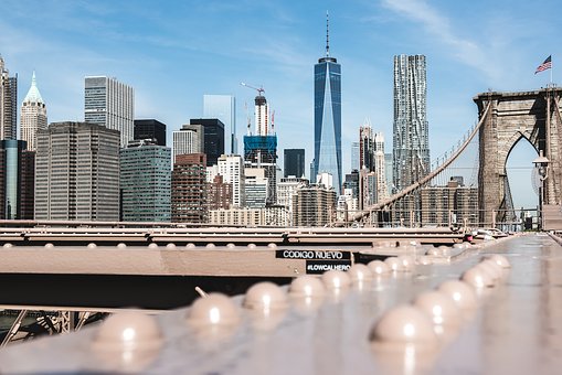 Real Estate in Toronto: 5 Reasons to Back Out of a Transaction by:Robert Kennedy