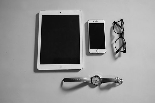 Buy rimmed eyeglasses with special features
