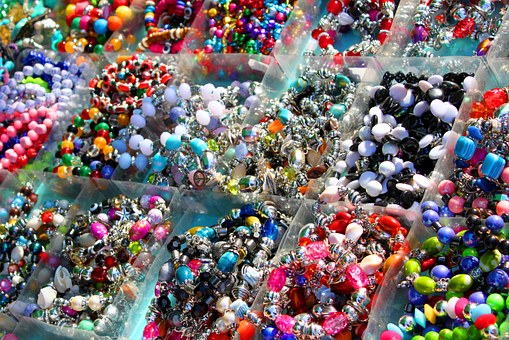 Shopping Online, For Yourself And Others, Is Fun And It Saves You Time And Money!