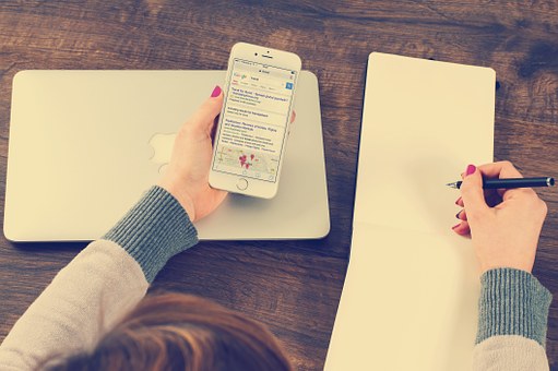 A Smart Womans Clothes Online Shopping Guide