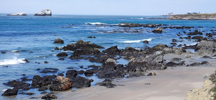Contemplating Authentic Beach Holidays? Consider Oceanside