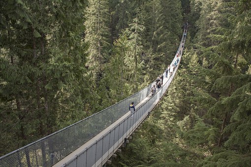 Low-priced Vacay Packages To Beatify You: Beds, Plane Flights, Places To Eat, Stores, Leisure Activi