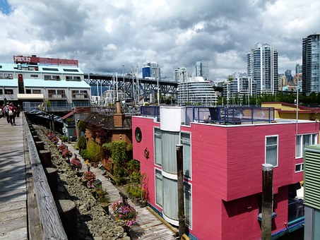 Cut-rate Travel Plans To Tickle You: Suites, Flights, Places To Eat, Stores, Amusement, And Bar Hopp
