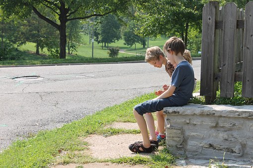 How to Block a Website - Protecting Your Kids From Adult Content