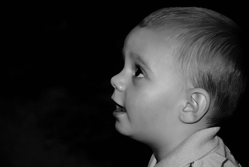 How to Read to a Child With a Hearing Loss