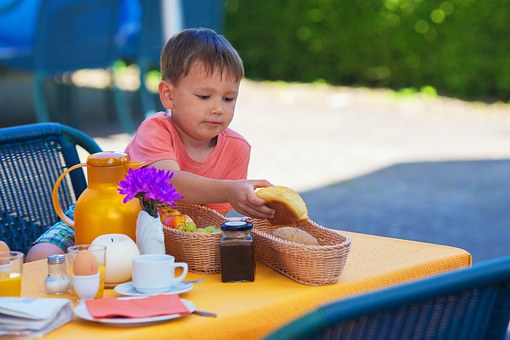 Five Basic Principles When Buying Toys For Children
