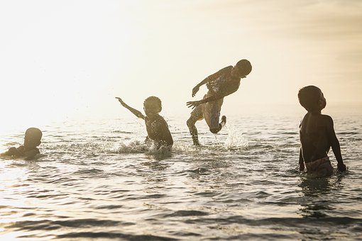 Summer Holidays 2013 With Free Kids Places With Lowcostholidays
