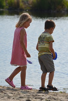 Understand Autism To Help Autistic Children