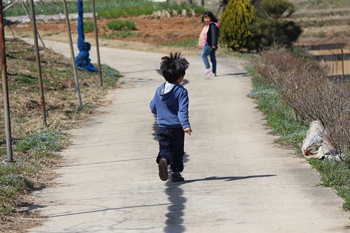 Technical Tools to track your kids