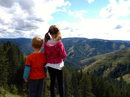 GPS Tracking for Children - Three Options Available to Keep Your Kids Safe