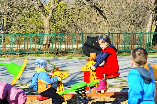 Traveling with children: Safety tips