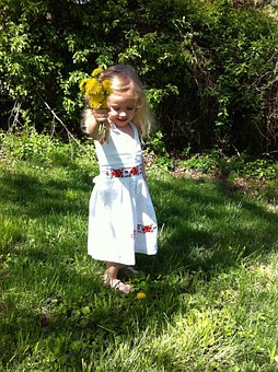 Fun Activities for Kids - Out in The Garden