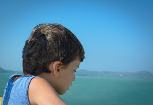Hot Weather Fun: Summer Crafts for Kids