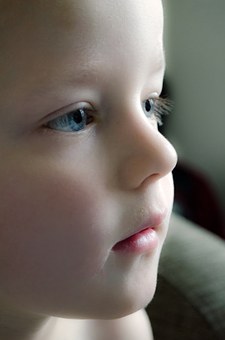 Know How To Prevent Your Child From Getting Addicted to Television