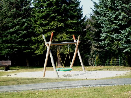 Keeping The Children Entertained In The Summer Holidays