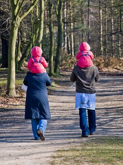 Psychological Effects that Divorce Has On Children - 3 Effects